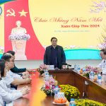 Thủ tướng Chính phủ Phạm Minh Chính tới thăm, chúc Tết bệnh nhi và nhân viên y tế tại game bài đổi thưởng uy tin
